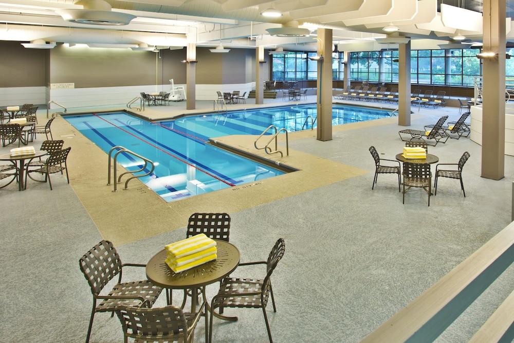 Hilton Chicago Oak Brook Hills Resort & Conference Center Eksteriør billede